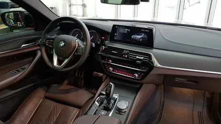 BMW G30 5시리즈 실내 매트릭스 필름 랩핑[#화성랩핑#동탄랩핑#진팩토리#BMWG30#5시리즈실내랩핑#G30실내랩핑#BMW실내랩핑] / 화성 동탄