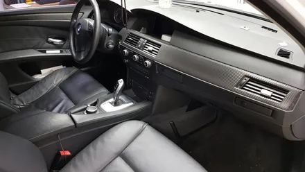 BMW E60 528i 실내카본랩핑[수원랩핑+동탄랩핑+진팩토리+bmwe60+528i+E60실내랩핑+5시리즈실내랩핑] / 화성 동탄