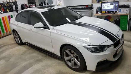 BMW F30 320D M퍼포먼스라인데칼+M퍼포먼스사이드데칼[수원랩핑+동탄랩핑+진팩토리+F30사이드데칼+M퍼포먼스데칼+BMW데칼] / 화성 동탄