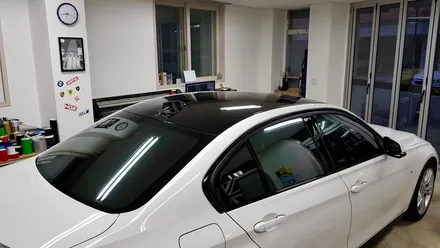 BMW F30 330i 루프스킨+본넷포인트데칼[수원랩핑+동탄랩핑+진팩토리+BMW루프스킨+F30루프스킨+F30데칼+본넷데칼+BMW포인트데칼] / 화성 동탄