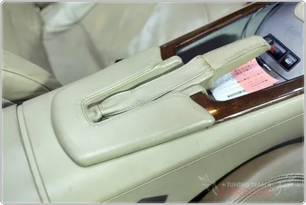 BMW Z4 튜닝 :: 천연가죽시트로 풀 체인지 ! 역시 컨버터블 오픈카는 레드가 진리입니다 ~ / 서울 중랑