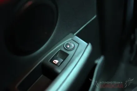 BMW 액티브투어러 시트 열선작업 후 스위치 도어트림에 깔끔 장착 ! / 서울 중랑