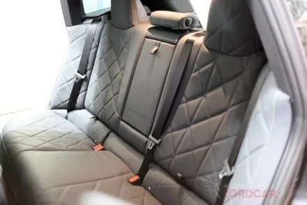 자동차 실내 포인트 인테리어! BMW IX 전좌석 컬러 안전벨트 교체 시공. / 서울 중랑