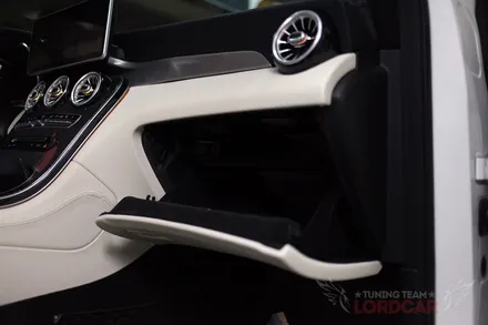 벤츠 glc 63amg 화이트 도색작업 및 트리밍으로 럭셔리카로 바꾸기! T라인, 1열백판,  도어트림 / 서울 중랑