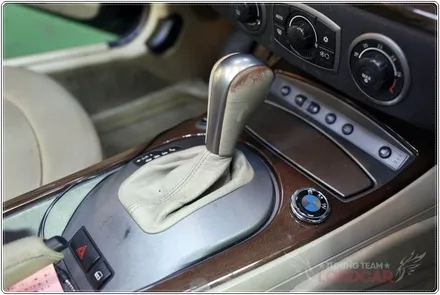 BMW Z4 튜닝 :: 천연가죽시트로 풀 체인지 ! 역시 컨버터블 오픈카는 레드가 진리입니다 ~ / 서울 중랑
