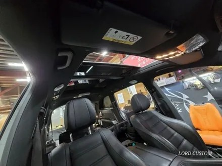 벤츠 gls580 x167실내 커스텀.. 천정 최고급 나파 패턴트리밍 벤틀리의 퀄리티를 그대로 담아내다!!바닐라화이트 커스텀 / 서울 중랑