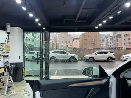 테슬라 모델Y 썬팅은 비반사 필름! 열차단 훌륭한 블락포디 / 하남 망월동