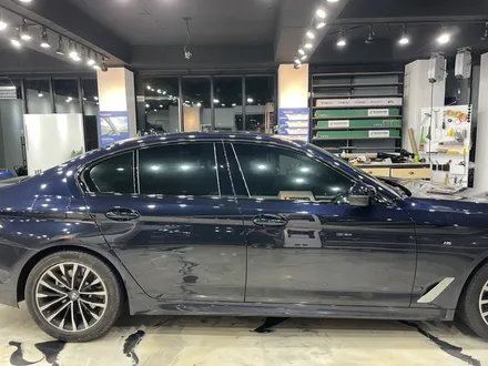 BMW520i 부분랩핑/텐토르하남점/전면그릴랩핑/윈도우라인랩핑/하남랩핑/BMW랩핑 / 하남 망월동