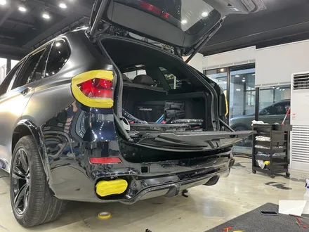 BMW X5 보험수리 전체랩핑/ 사틴블랙/보험수리/랩핑보험처리/사고수리전문/텐토르하남점 / 하남 망월동