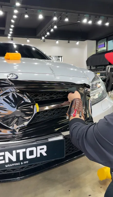 벤츠 AMG CLS63 신차 크롬죽이기/전면그릴, 레터링 엠블럼/카이로스하남점 텐토르하남점 / 하남 망월동