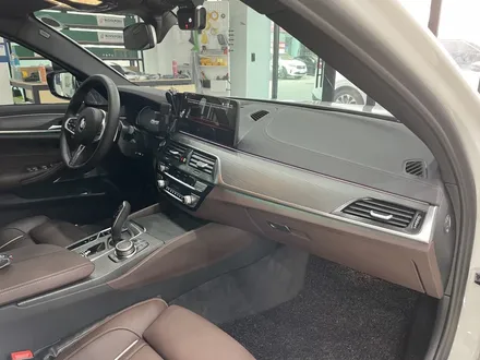 BMW실내랩핑/리얼우드필름/메탈브러쉬/텐토르하남점/BMW550i / 하남 망월동