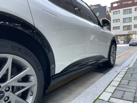 제네시스 gv60하단 크롬죽이기/gv60부분랩핑/전기차랩핑/gv60투톤랩핑/gv60크롬죽이기/gv60가니쉬랩핑/텐토르하남점/제네시스 GV60 / 하남 망월동