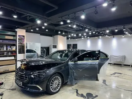 벤츠 E250 썬팅, 하버캠프 세라믹본드로 열차단율을 확실하게!파이어볼 실라로 유리막 코팅과 광택! / 하남 망월동