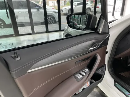 BMW실내랩핑/리얼우드필름/메탈브러쉬/텐토르하남점/BMW550i / 하남 망월동