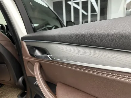 BMW X5 실내랩핑 부분랩핑 잘하는곳은 카이로스 하남본점! / 하남 망월동
