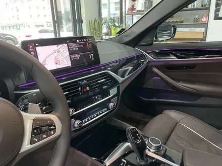 bmw 530i 실내랩핑/메탈브러쉬/실내랩핑/텐토르하남점/하남랩핑샵 / 하남 망월동