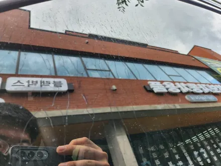 [제주 한보자동차용품] 벤츠 GLB 유막 제거와 유리 발수 코팅으로 여름철 주행도 안전하게! / 제주도 제주시