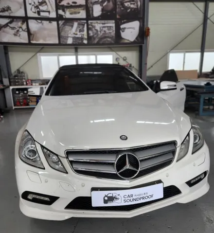 벤츠E W207 쿠페 카브리올레 크레파스 냄새제거 방법은? / 부산 강서