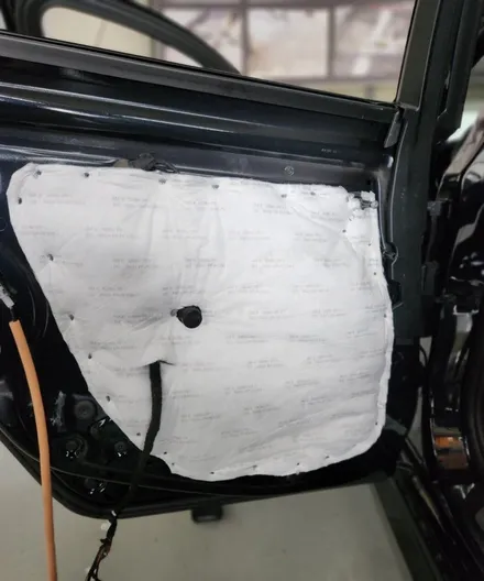 부산 BMW5 G30 도어 방음 시공했어요!! / 부산 강서