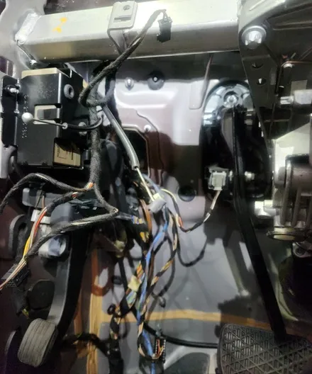 벤츠 W212 크레파스 냄새 제거 / 부산 강서