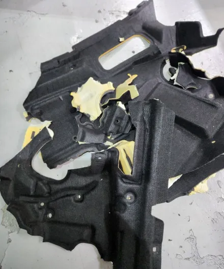 K9 실내 냄새, 악취 실내 클리닝?에바 클리닝?으로 해결? 절대 불가능합니다! 냄새의 진짜 원인은? / 부산 강서