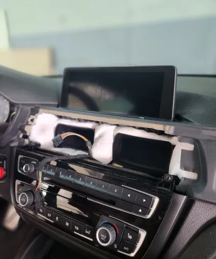 BMW M4 크레파스 냄새. / 부산 강서