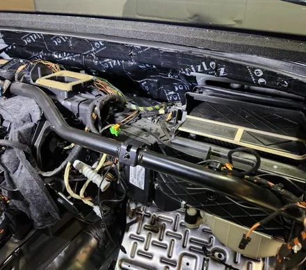 크레파스 냄새 제거 W221 벤츠 S500!! / 부산 강서