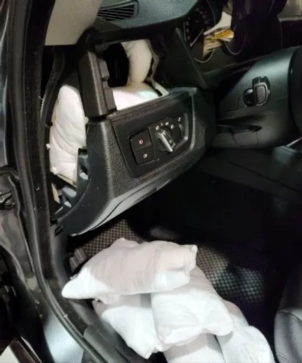 부산 BMW 크레파스 냄새 제거 어디서? 3GT 시공 후기 / 부산 강서