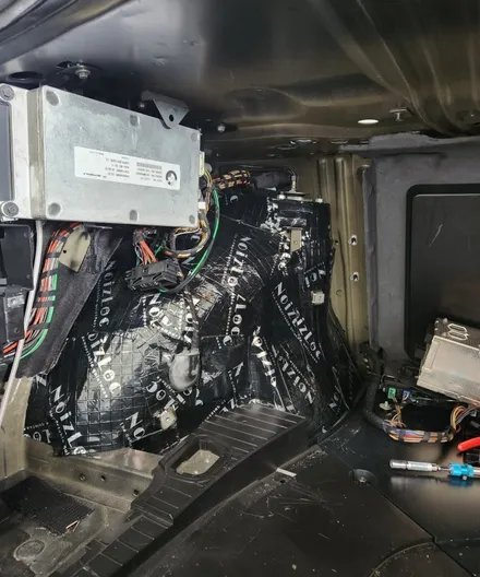 BMW7시리즈 E66 올드카 크레파스 냄새 제거 방법은? / 부산 강서