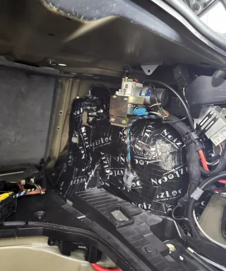 BMW7시리즈 E66 올드카 크레파스 냄새 제거 방법은? / 부산 강서