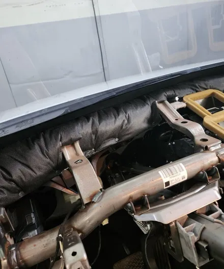 BMW3 시리즈 실내 악취 크레파스 냄새. 잘못된 정보로 피해 보지 마세요!! / 부산 강서