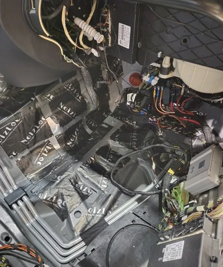 크레파스 냄새 제거 W221 벤츠 S500!! / 부산 강서
