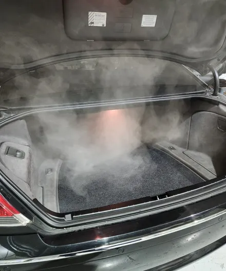 BMW7시리즈 E66 올드카 크레파스 냄새 제거 방법은? / 부산 강서