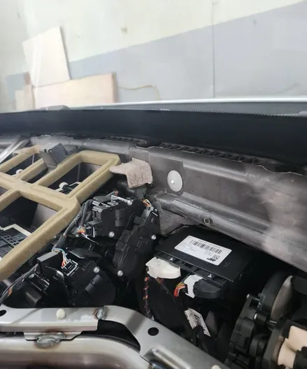 전북 익산 BMW 3GT 실내 크레파스 냄새 제거하기!! / 부산 강서