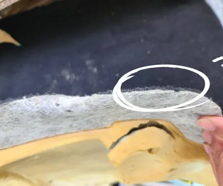 벤츠E W207 쿠페 카브리올레 크레파스 냄새제거 방법은? / 부산 강서