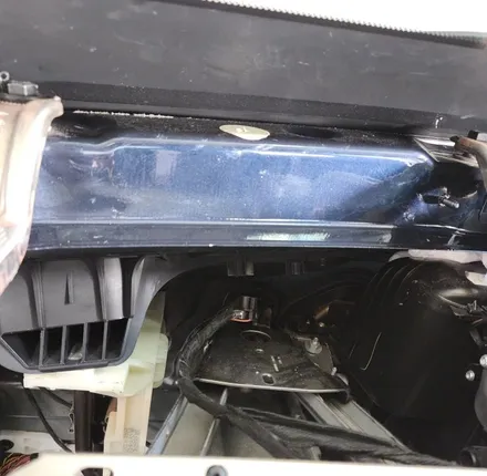 BMW F30 3시리즈 실내 크레파스 냄새 원인 완벽한 제거 방법 / 부산 강서