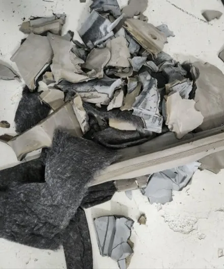 부산 해운대 벤츠 E클래스 W212 고질병 크레파스 냄새 제거 작업 후기 / 부산 강서