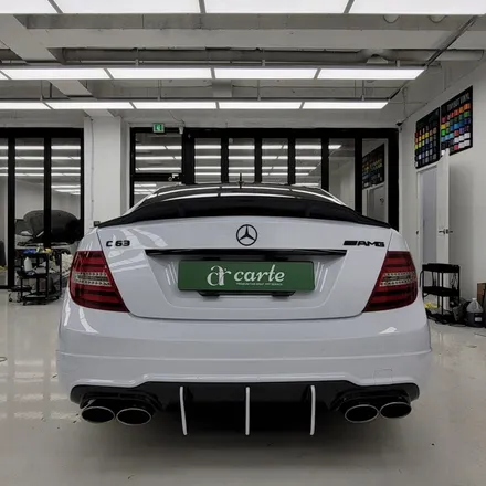 벤츠 W204 C63 AMG쿠페 화이트랩핑 크롬딜리트와 카본파츠장착및 PPF시공 / 김포시 마산동