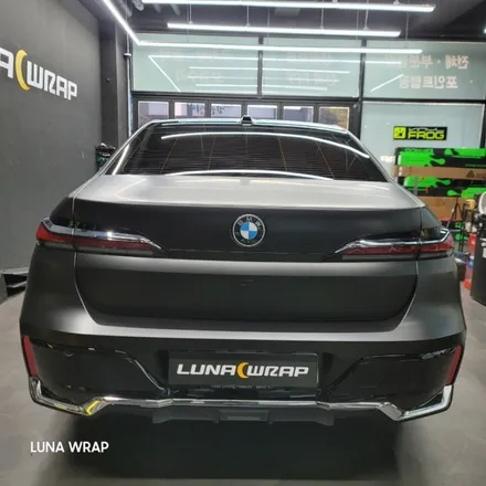 BMW 신형 7시리즈 사틴 블랙 랩핑으로 묵직함 한 스푼. / 김포시 마산동