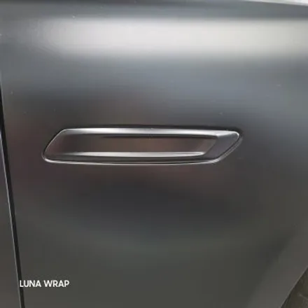 무광블랙 BMW 5시리즈 랩핑으로 확 달라진 차량을 만나보세요! / 김포시 마산동