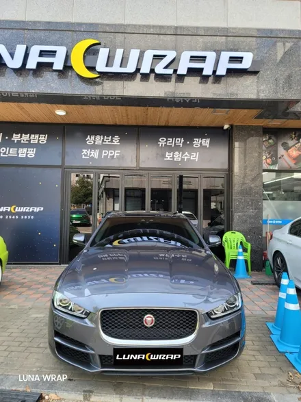 재규어 XE 차량 시공 후 5년이 지난 랩핑 제거하기! / 김포 김포한강7로
