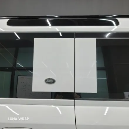 랜드로버 디펜더 포인트 랩핑으로 강렬한 이미지로! / 김포시 마산동