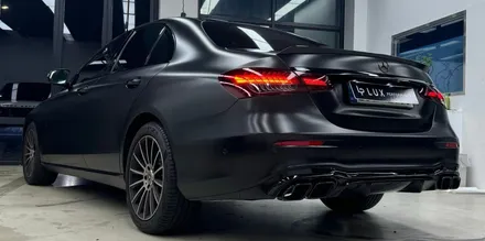 청라 랩핑샵 벤츠 E63 AMG 사틴블랙 전체랩핑- 럭스퍼포먼스 / 인천 서구