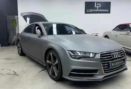 청라랩핑샵 아우디 A7 4.0 TFSI 사고 수리 및 부분 랩핑 - 럭스퍼포먼스 / 인천 서구