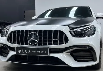 청라랩핑샵 벤츠 E63 AMG 전체랩핑 입고!- 럭스퍼포먼스 / 인천 서구
