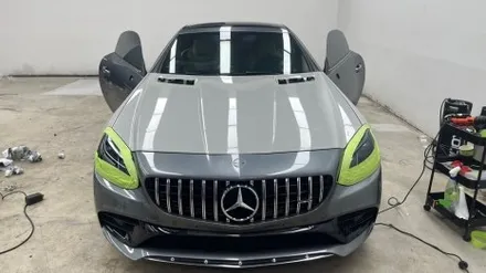 청라랩핑샵 벤츠 SLC43 AMG 포르쉐크레용 풀랩 및 실내 카본 랩핑 부분 크롬딜리트 시공 - 럭스 퍼포먼스 / 인천 서구