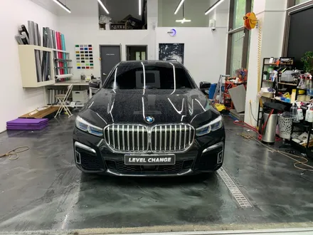BMW 7시리즈 에이버리 사틴 펄 화이트 전체랩핑  / 서울 중랑구