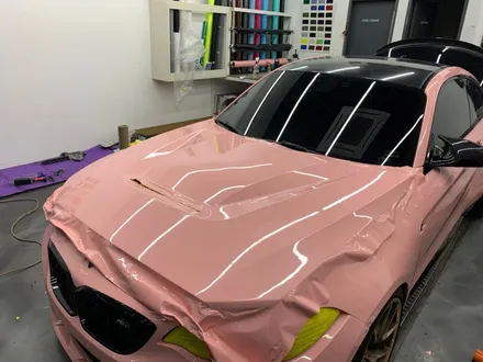 BMW M2 비닐 프로그 루즈 핑크 전체랩핑 시공기 중랑구랩핑 / 서울 중랑구