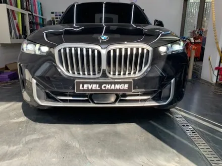 BMW X5 크롬 죽이기 시공으로 더욱 스포티하게 구리랩핑 / 서울 중랑구