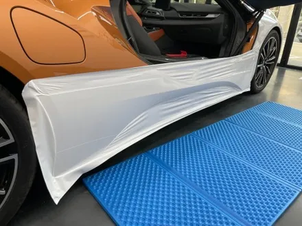 BMW i8 로드스터 유광 화이트 전체랩핑 / 서울 중랑구